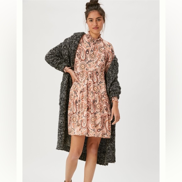 anthropologie Cady Tiered Tunic Dress - Picture 2 of 13